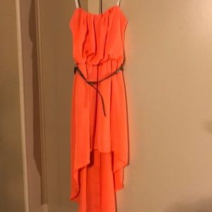 Sleeveless high/low dress